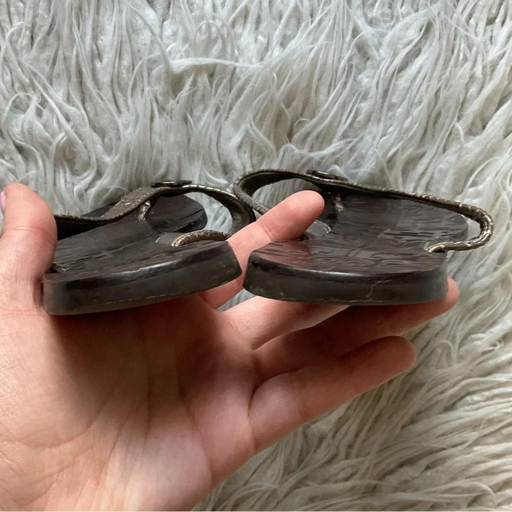 Tory Burch Thora Brown Bronze Metallic Pebbled Leather Thong Flat Sandals Size 7